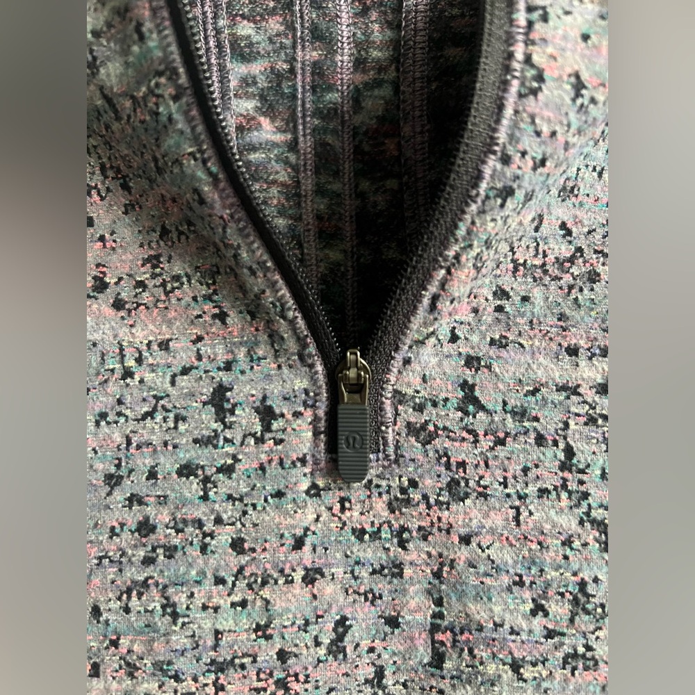 lululemon athletica | Women’s Multi-Color Heathered Gray Zip-Up Long Sleeve - Picture 7 of 15